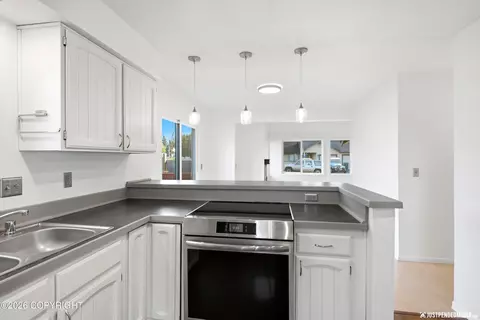 Kitchen - 10100 Nantucket Loop, Anchorage, AK 99507 photo 3 of 3