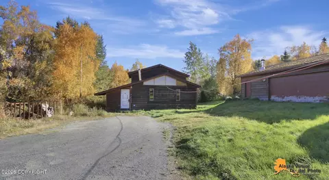 20419 E Reich Ct, Palmer, AK 99645