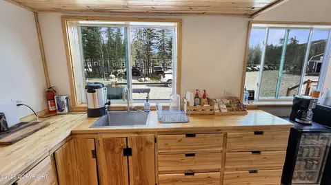 Kitchen - 7201 W Willow Fishhook Rd, Willow, AK 99688 photo 7 of 10