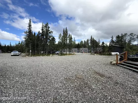 Exterior - 7201 W Willow Fishhook Rd, Willow, AK 99688 photo 8 of 16