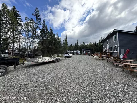 Exterior - 7201 W Willow Fishhook Rd, Willow, AK 99688 photo 9 of 16