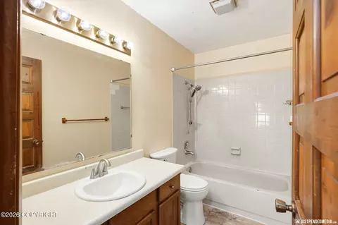 Bath - 7300 Clairborne Dr, Anchorage, AK 99502 photo 3 of 3