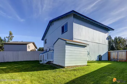 Exterior - 260 Fall Leaf Cir, Anchorage, AK 99504 photo 4 of 10