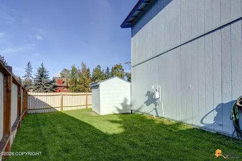 Exterior - 260 Fall Leaf Cir, Anchorage, AK 99504 photo 5 of 10