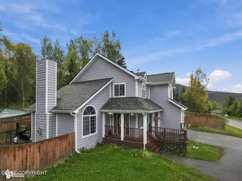 Exterior - 10127 Crest View Ln, Eagle River, AK 99577 photo 3 of 16