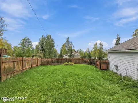 Exterior - 10127 Crest View Ln, Eagle River, AK 99577 photo 13 of 16