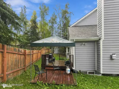 Exterior - 10127 Crest View Ln, Eagle River, AK 99577 photo 7 of 16