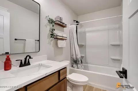 Bath - 1195 E Mountain Peak Loop, Palmer, AK 99645 photo 3 of 3