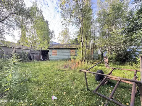 4430 Wright St, Anchorage, AK 99507 photo 4