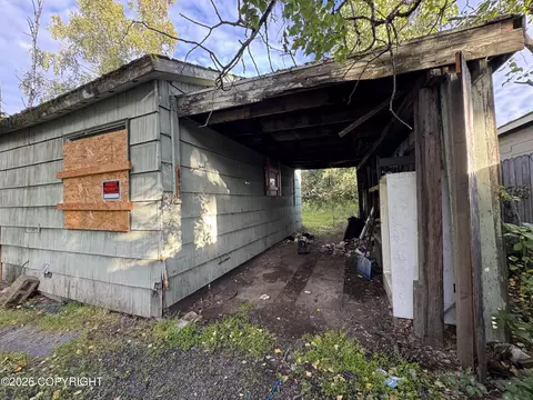 4430 Wright St, Anchorage, AK 99507 photo 2