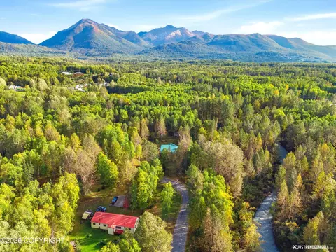 22121 Davidson Dr, Chugiak, AK 99567 photo 9