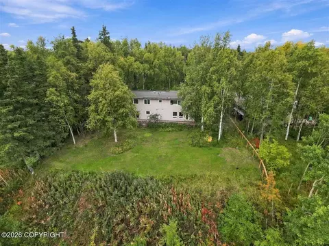 Exterior - 520 Oceanview Dr, Anchorage, AK 99515 photo 2 of 9