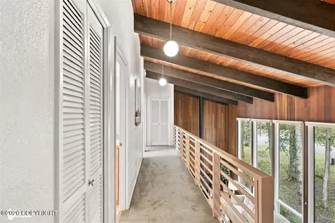 Entry Way - 520 Oceanview Dr, Anchorage, AK 99515 photo 3 of 3