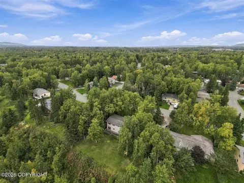 View/Area - 520 Oceanview Dr, Anchorage, AK 99515 photo 4 of 6
