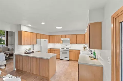 Kitchen - 520 Oceanview Dr, Anchorage, AK 99515 photo 1 of 5