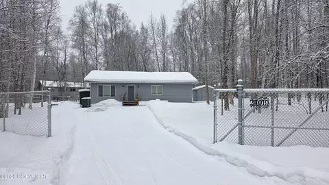 24019 Pillow Cir, Chugiak, AK 99567