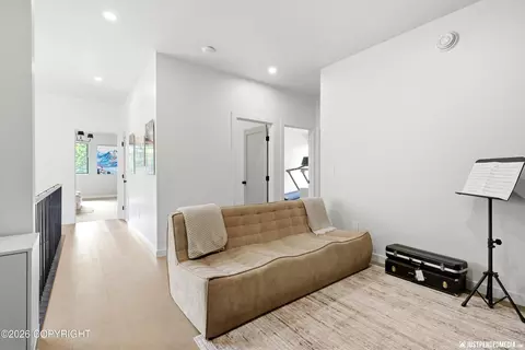 Entry Way - 12790 Gander St, Anchorage, AK 99516 photo 7 of 8