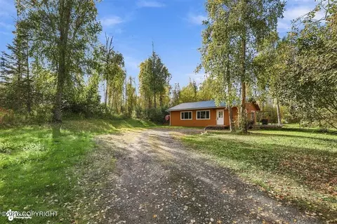 8669 W Petrel St, Wasilla, AK 99623