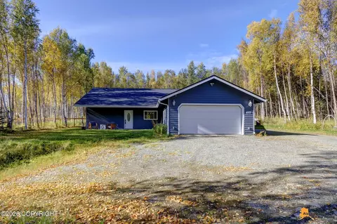 3560 N Rainbow St, Wasilla, AK 99654
