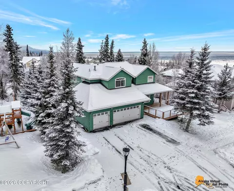 16126 Bridgeview Dr, Anchorage, AK 99516