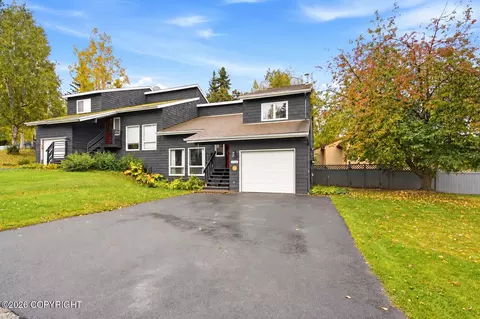 9726 Reliance Dr, Anchorage, AK 99507