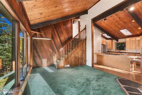 Living - 18454 Amonson Rd, Chugiak, AK 99567 photo 3 of 4