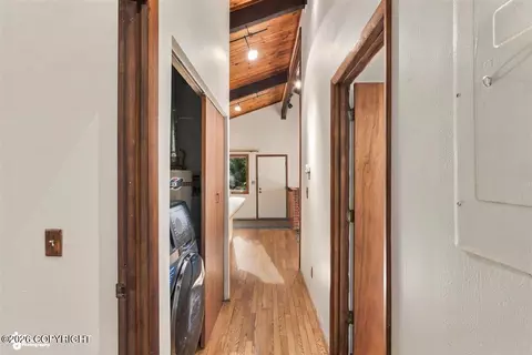 Entry Way - 18454 Amonson Rd, Chugiak, AK 99567 photo 3 of 5