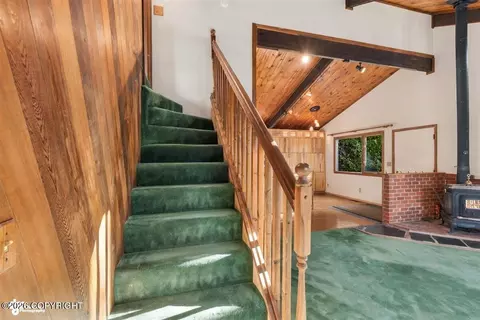 Entry Way - 18454 Amonson Rd, Chugiak, AK 99567 photo 4 of 5