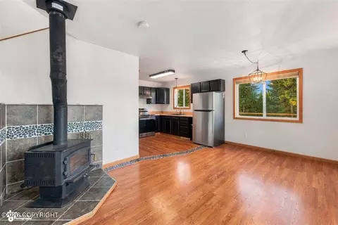 Living - 73622 Twin Peaks Loop, Anchor Point, AK 99556 photo 3 of 4
