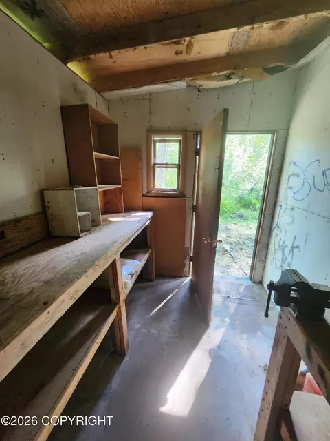 24076 W Wade Dr, Willow, AK 99688 photo 5