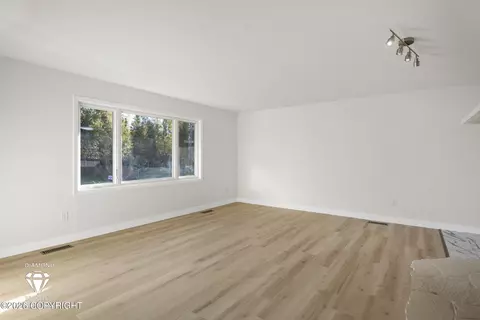 Living - 17505 Baronoff Ave, Eagle River, AK 99577 photo 5 of 11