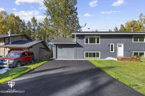 Exterior - 17505 Baronoff Ave, Eagle River, AK 99577 photo 2 of 8