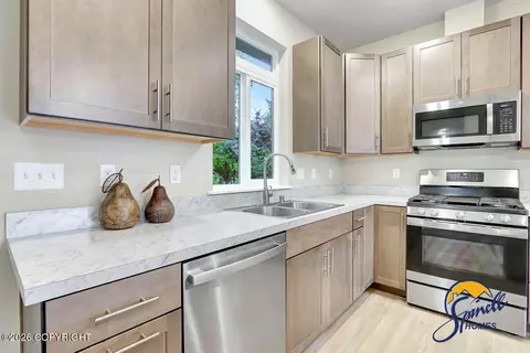 Kitchen - 12235 Vista Ridge Loop, Eagle River, AK 99577 photo 2 of 5
