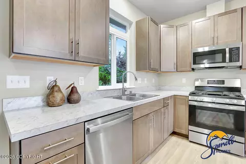 Kitchen - 12227 Vista Ridge Loop, Eagle River, AK 99577 photo 2 of 5