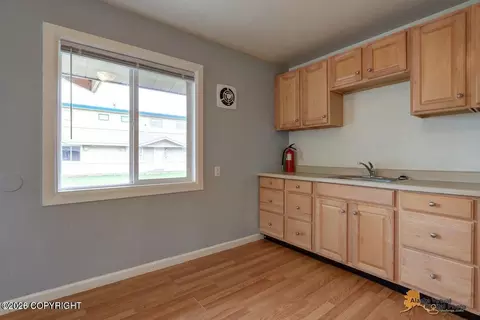 Kitchen - 5157 Chena Ave, Anchorage, AK 99508 photo 8 of 8