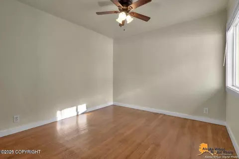 Bedroom - 5157 Chena Ave, Anchorage, AK 99508 photo 4 of 8