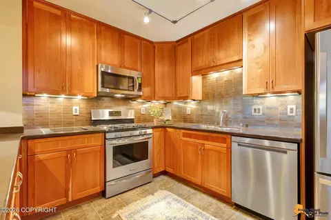 Kitchen - 7898 Highlander Dr, Anchorage, AK 99518 photo 1 of 3