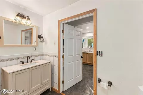 Bath - 9377 N Blackie Loop, Willow, AK 99688 photo 5 of 6