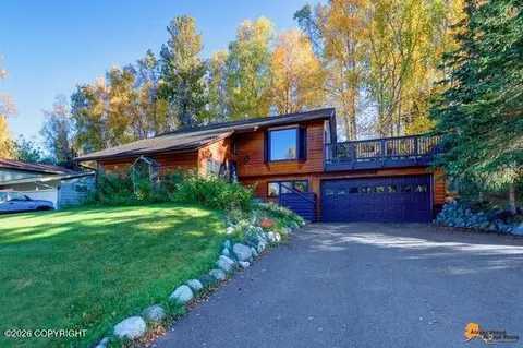 2431 Chandalar Dr, Anchorage, AK 99504