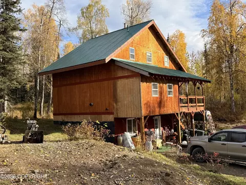 14304 E Birch Cir, Talkeetna, AK 99676