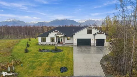 5980 S Pavilof Cir, Wasilla, AK 99623