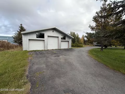 65400 Nikolaevsk Rd, Anchor Point, AK 99556