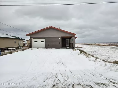 8442 Sanatu St, Barrow, AK 99723