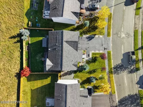 View/Area - 3316 Morgan Loop, Anchorage, AK 99516 photo 4 of 17