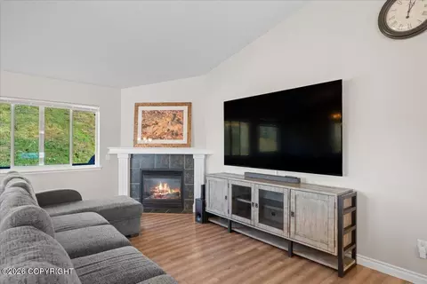 Living - 3316 Morgan Loop, Anchorage, AK 99516 photo 1 of 7