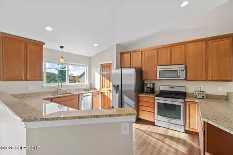 Kitchen - 3316 Morgan Loop, Anchorage, AK 99516 photo 3 of 7