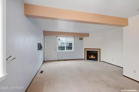 Living - 4141 E 20th Ave # G30, Anchorage, AK 99508 photo 8 of 11