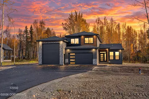 5939 S Gates St, Palmer, AK 99645