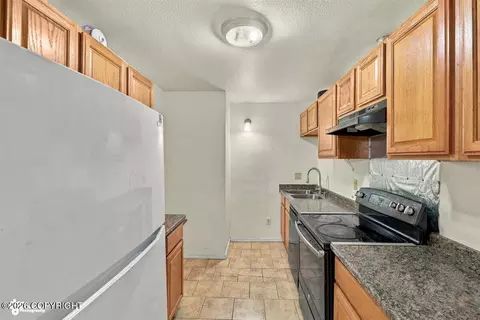 Kitchen - 1930 E 72nd Ave, Anchorage, AK 99507 photo 2 of 6