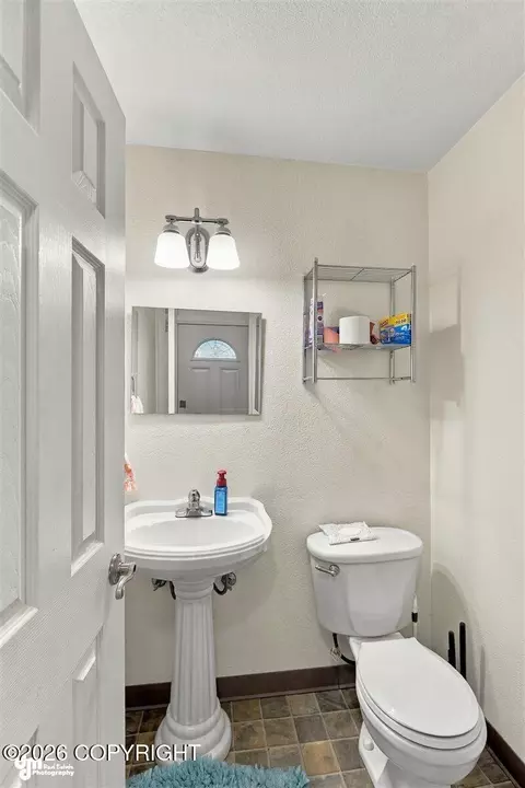 Bath - 1930 E 72nd Ave, Anchorage, AK 99507 photo 7 of 10